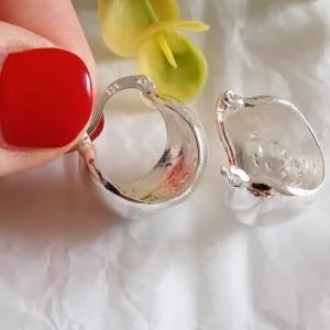 Pendientes con forma de canasta en Plata