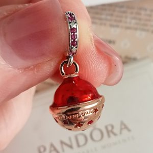 Charms planeta Rojo Pandora
