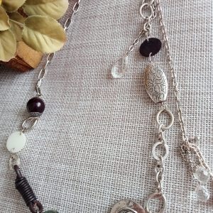 Collar cadena y abalorios de lujo