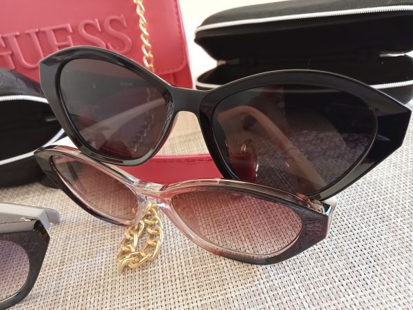 Gafas de sol estilo Guess