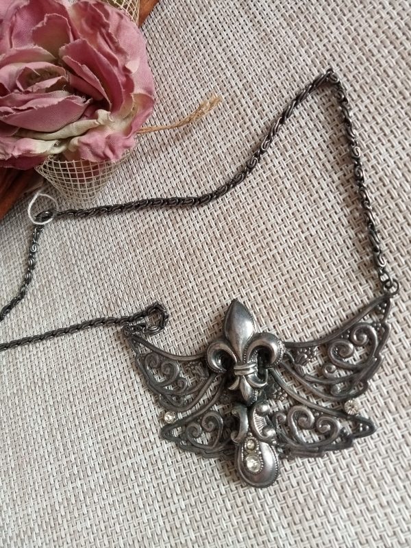 Gargantilla flor de lis ⚜️ - Imagen 2