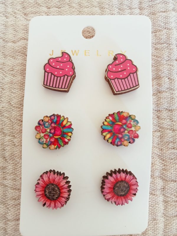 Pendientes tres pares variados