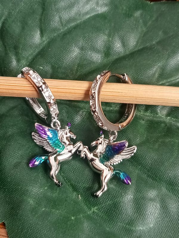 Divertidos pendientes unicornio