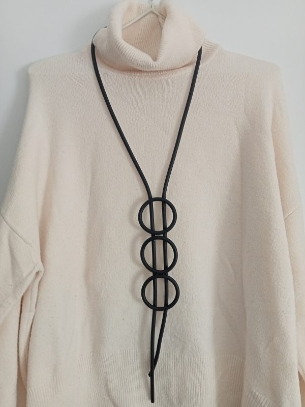 Collar largo  Negro