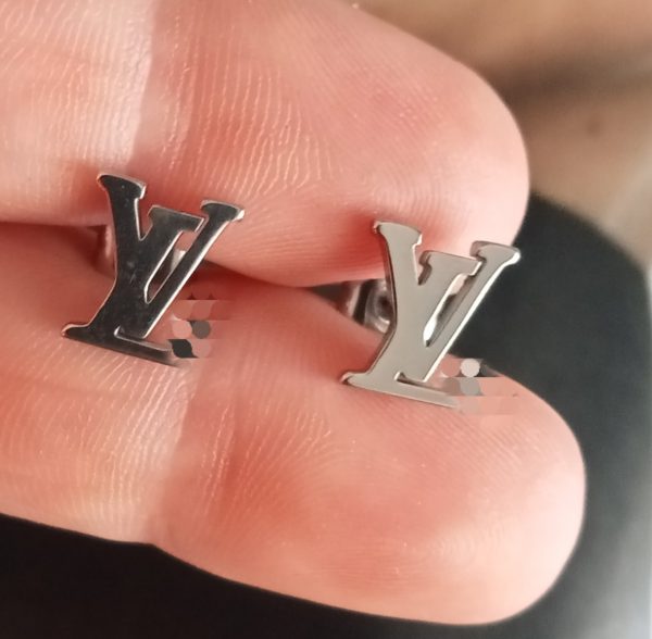 Pendientes pegados LV Acero - Imagen 5