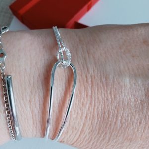 Pulsera semi rigida en plata