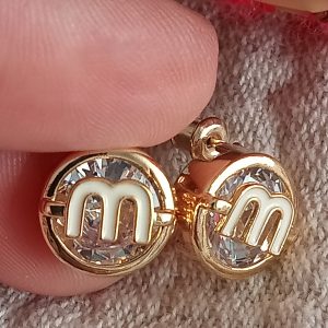 Pendientes diseño Miu circonita