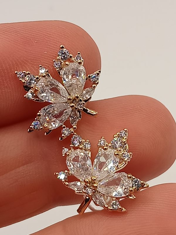 Pendientes hojas otoñales en blanco - Imagen 4