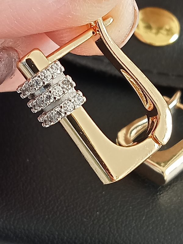 Pendientes Ballesta con una corona de circonitas. - Imagen 4