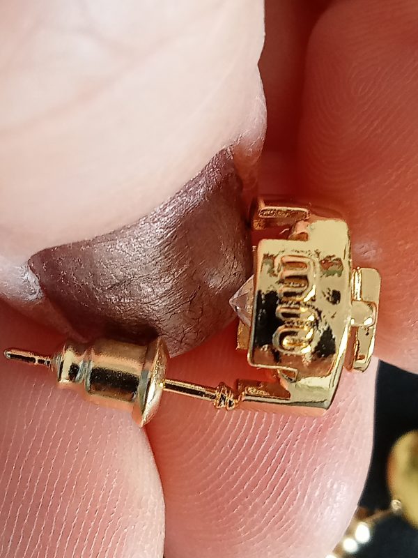 Pendientes de lujo trasparente y iniciales - Imagen 3