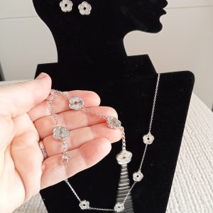 Set de Joyería en Acero   Flor Plata de lujo