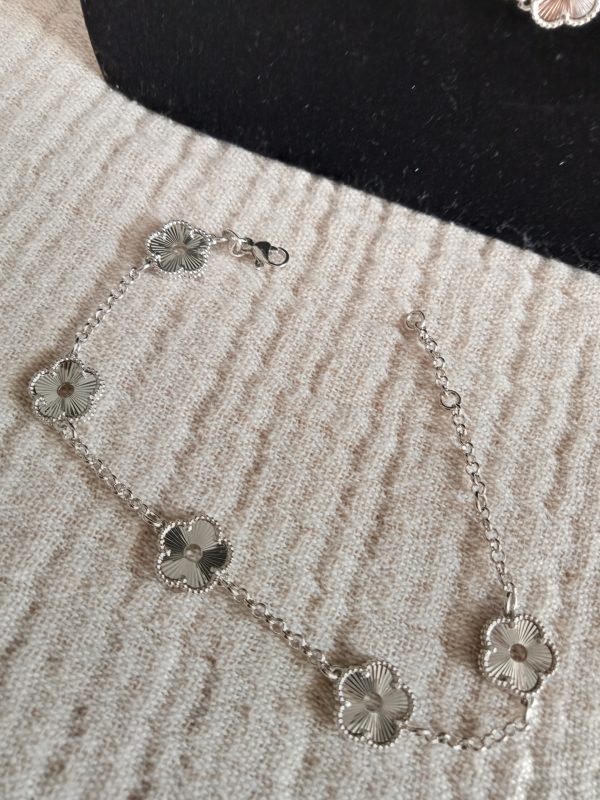 Set de Joyería en Acero   Flor Plata de lujo - Imagen 4