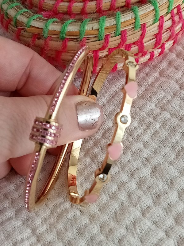 Pack de dos pulseras de lujo en doradas - Imagen 4
