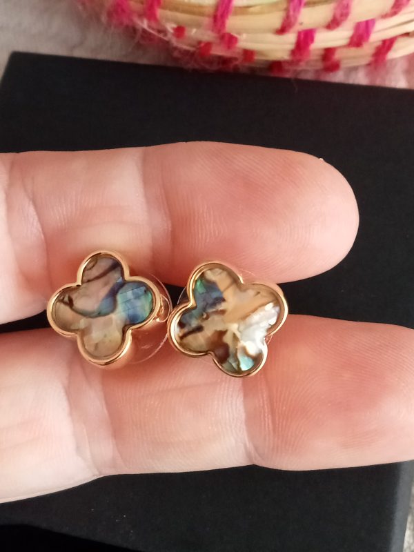 Set dorado que enamora: pulsera + pendientes con trébol 🍀 - Imagen 3